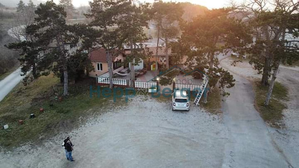 Građevinsko zemljište sa postojećim objektom