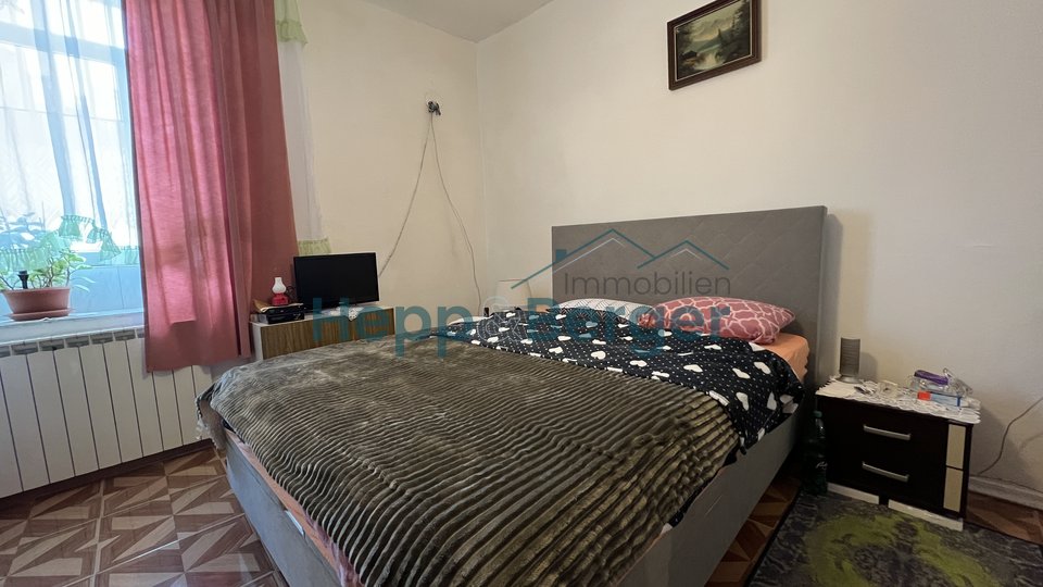 Stan, 90 m2, Prodaja, Pula